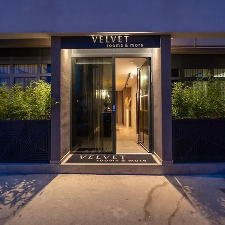 Velvet & Guest house