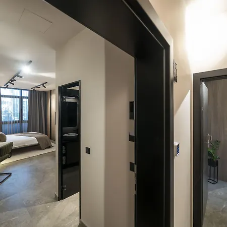 Velvet & 4* זאדאר