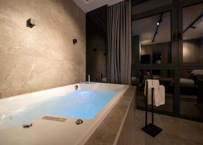 Velvet & 게스트하우스 자다르